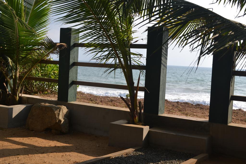 Beach Arthur Villa Galle Bagian luar foto
