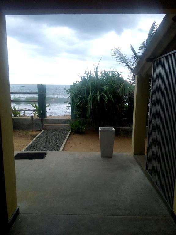 Beach Arthur Villa Galle Bagian luar foto