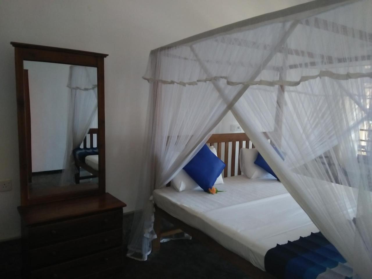 Beach Arthur Villa Galle Bagian luar foto